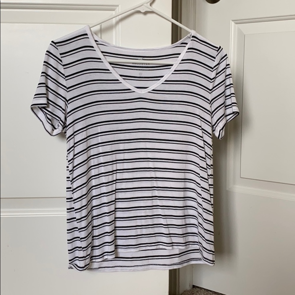 Hollister t-shirt